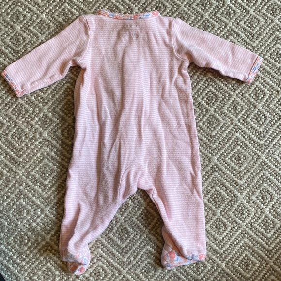 Set of three Carter’s footed sleepers - Picture 5 of 7